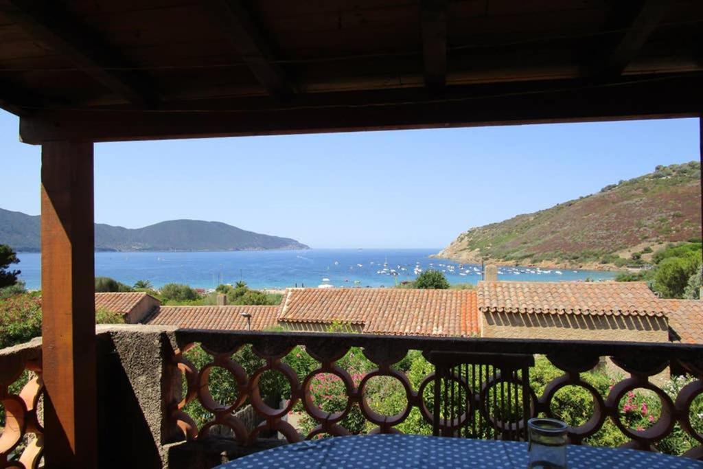 Demi Villa A 150M De La Plage Avec Vue Sur Mer Appietto المظهر الخارجي الصورة